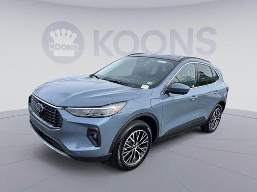 2025 Ford Escape PHEV Base