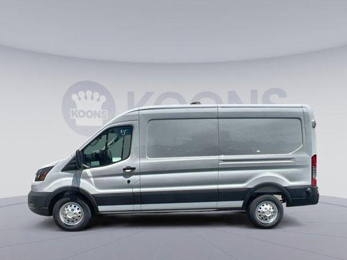 OXFORD WHITE 2026 Ford Transit-250 Base