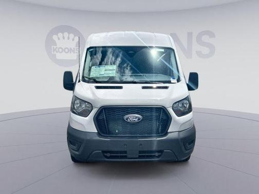 OXFORD WHITE 2026 Ford Transit-250 Base