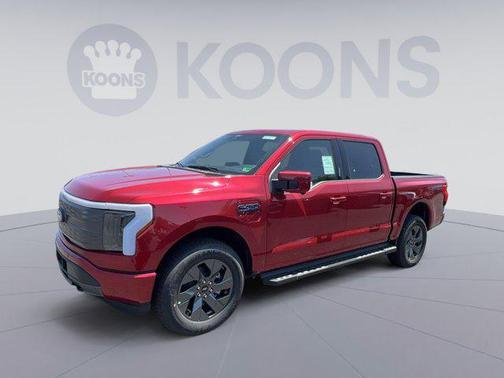2025 Ford F-150 Lightning LARIAT
