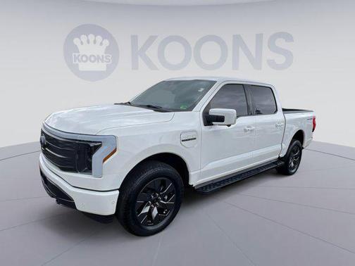 2023 Ford F-150 Lightning LARIAT