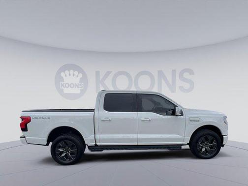 2023 Ford F-150 Lightning LARIAT
