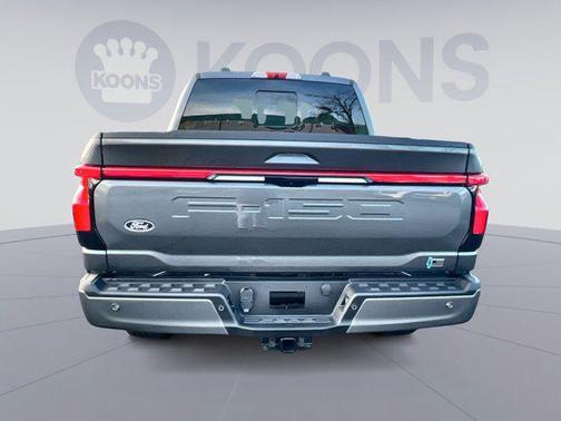 2025 Ford F-150 Lightning LARIAT