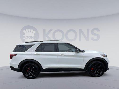2021 Ford Explorer ST