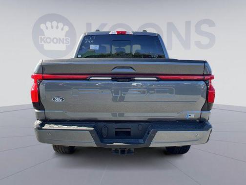 2025 Ford F-150 Lightning LARIAT