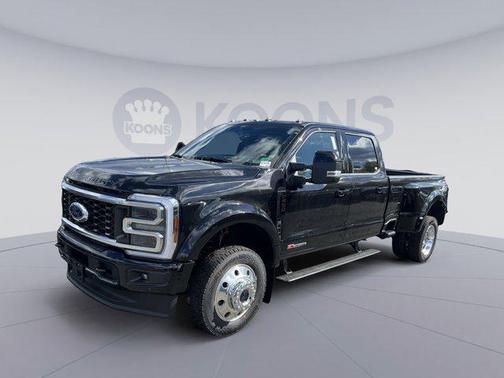 2026 Ford F-450 Platinum