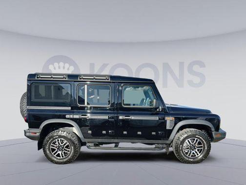 2025 INEOS Grenadier AWD