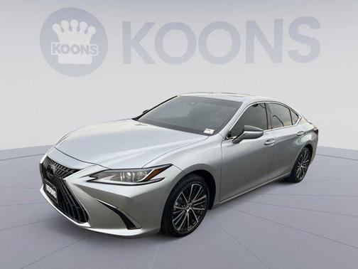 2022 Lexus ES 350 Base