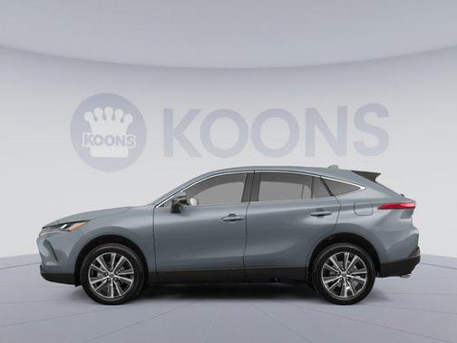 2023 Toyota Venza LE