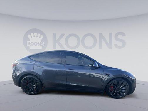 2022 Tesla Model Y Performance Dual Motor All-Wheel Drive