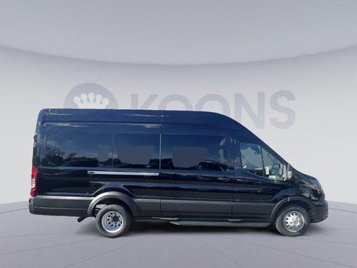 Agate Black Metallic 2026 Ford Transit-350 XLT