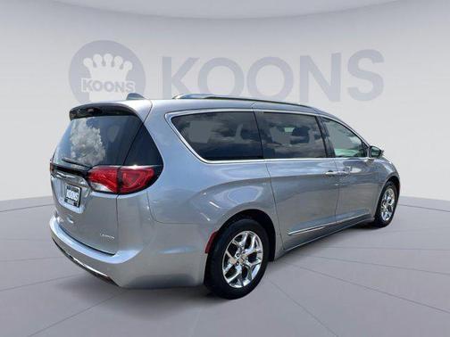 2019 Chrysler Pacifica Limited