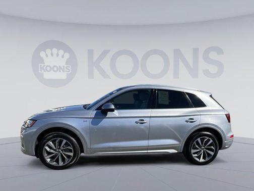 2022 Audi Q5 45 S line Premium Plus