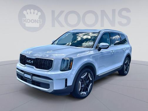 Glacial White Pearl 2024 Kia Telluride EX