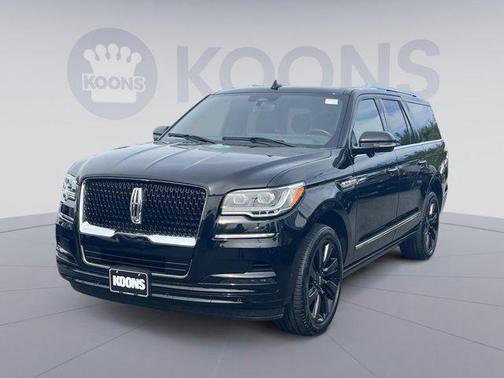 INFINITE BLACK 2022 Lincoln Navigator Reserve