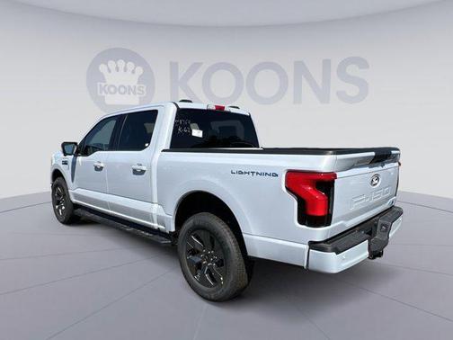2025 Ford F-150 Lightning Flash