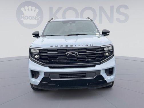 GLACIER GRAY MET TRI-COAT 2026 Ford Expedition Max Platinum