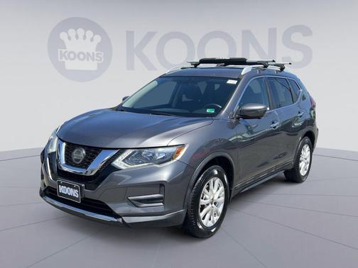 Gun Metallic 2018 Nissan Rogue SV