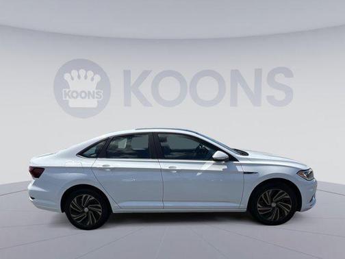 2019 Volkswagen Jetta 1.4T SEL Premium