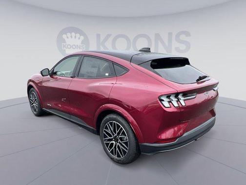 2025 Ford Mustang Mach-E Premium