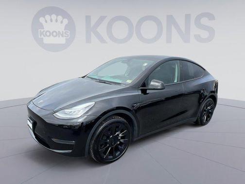 2023 Tesla Model Y Long Range Dual Motor All-Wheel Drive