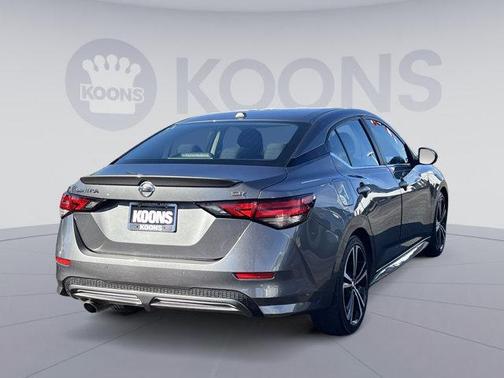 2021 Nissan Sentra SR
