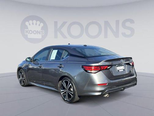 2021 Nissan Sentra SR