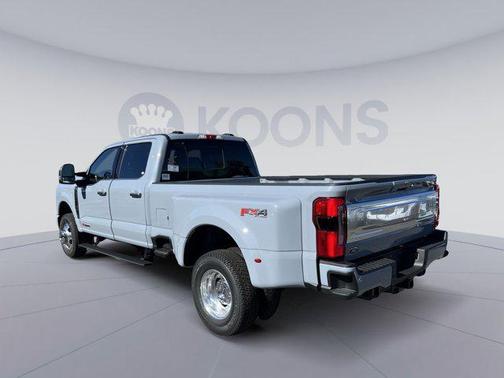 2026 Ford F-350 Platinum