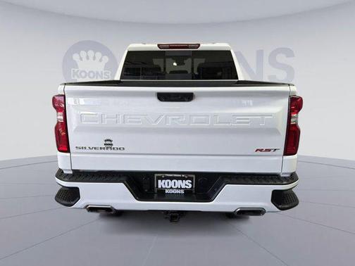 Summit White 2023 Chevrolet Silverado 1500 RST