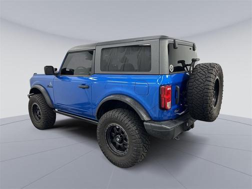 Photo 3 of 23 of 2021 Ford Bronco Black Diamond