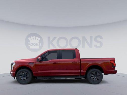 2025 Ford F-150 Lightning LARIAT