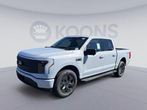 2025 Ford F-150 Lightning Flash