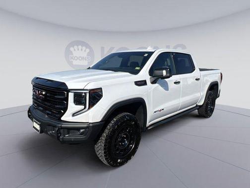2025 GMC Sierra 1500 AT4X