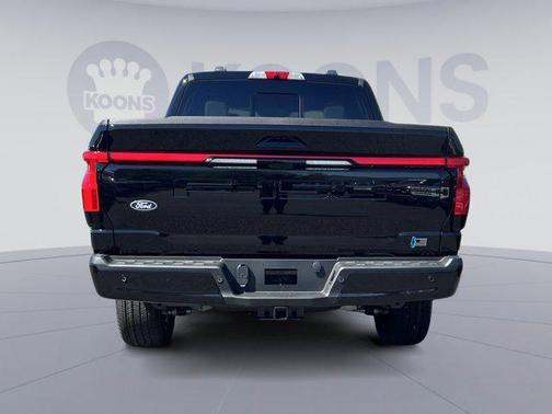 2025 Ford F-150 Lightning Platinum