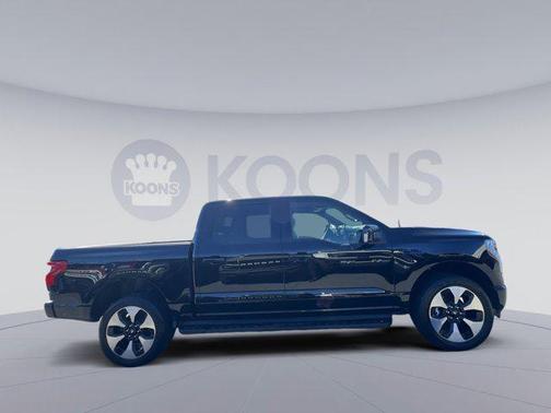 2025 Ford F-150 Lightning Platinum