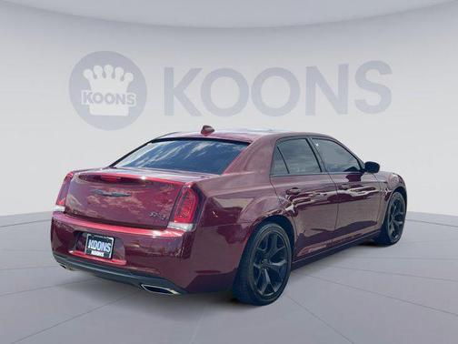 Velvet Red Pearlcoat 2020 Chrysler 300 S
