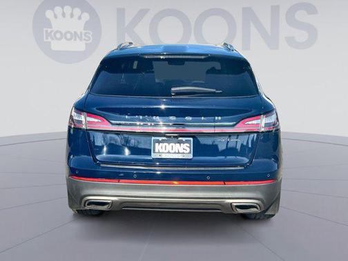 2019 Lincoln Nautilus Reserve