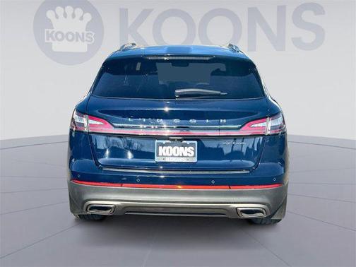 2019 Lincoln Nautilus Reserve