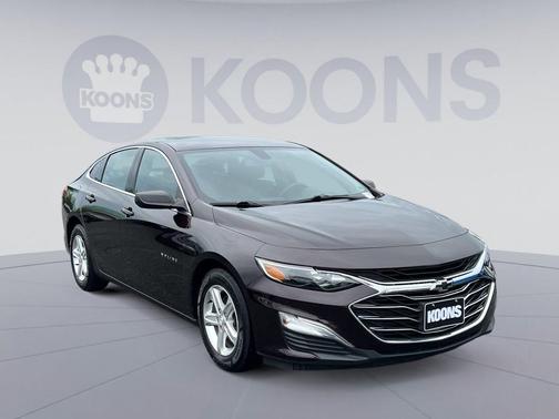Black Cherry Metallic 2021 Chevrolet Malibu 1LS