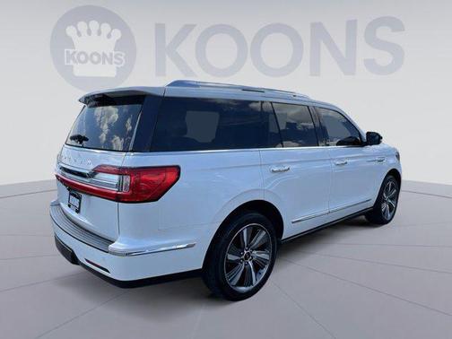 2019 Lincoln Navigator Select