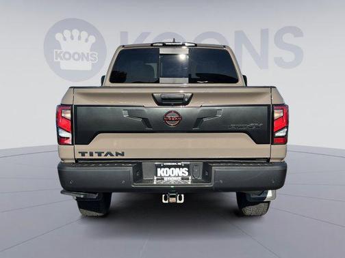 2024 Nissan Titan PRO-4X