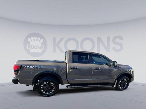 2024 Nissan Titan PRO-4X