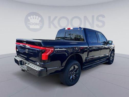 2025 Ford F-150 Lightning LARIAT