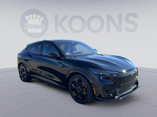 2025 Ford Mustang Mach-E GT