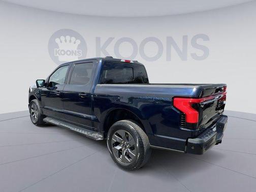 2023 Ford F-150 Lightning LARIAT