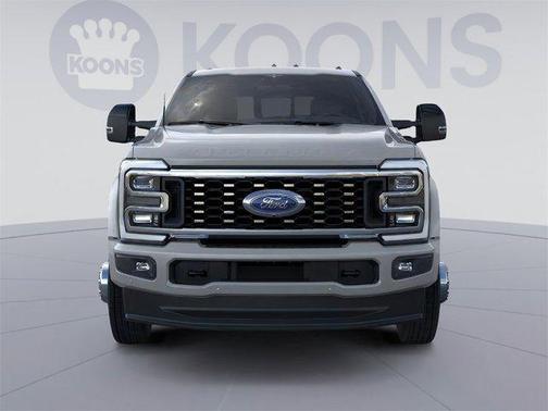 2025 Ford F-450 Platinum