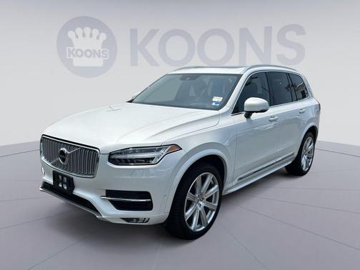 White 2019 Volvo XC90 T6 Inscription