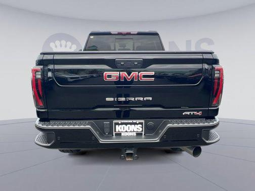 2024 GMC Sierra 2500 AT4