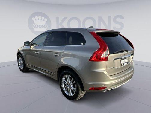 2016 Volvo XC60 T5 Drive-E Premier