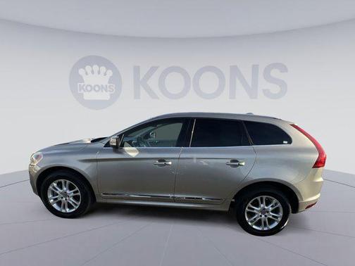 2016 Volvo XC60 T5 Drive-E Premier